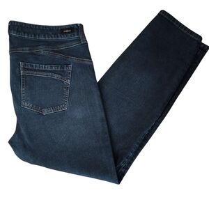 Liverpool Ankle Jeans - Classic Style